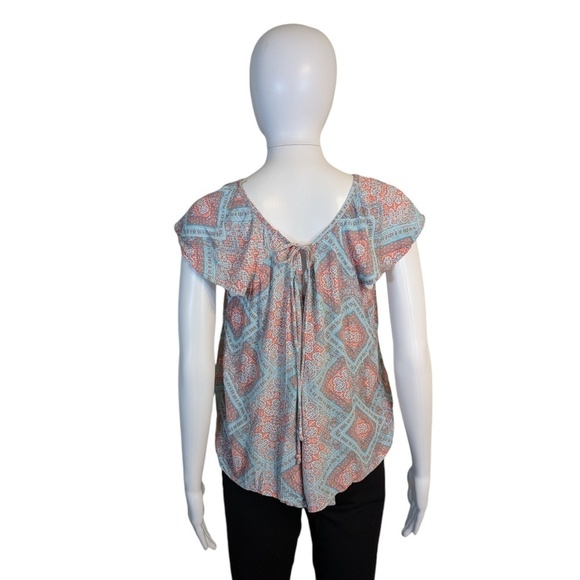 No Boundaries  Blue and Pink Shirt Sleeve Peasant Blouse Size 7/9 - Picture 2 of 4